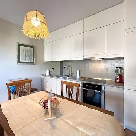 Downtown Apartment Tirana