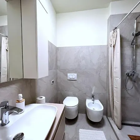 Downtown Apartment Tirana