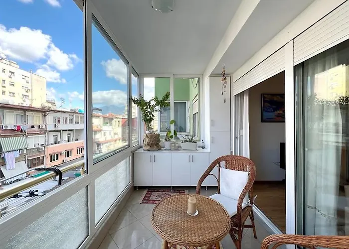 Daire Downtown Apartment *