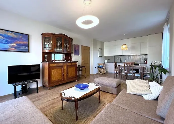 Downtown Apartment Tiran