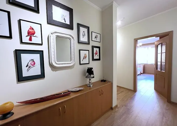 Daire Downtown Apartment Tiran